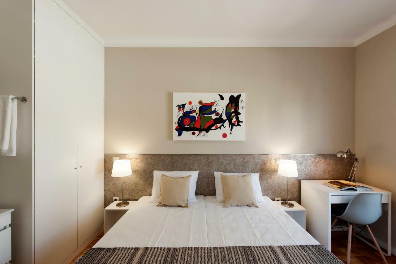 Ateneu Guesthouse ポルト エクステリア 写真